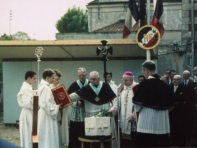 Notre-Dame du Val - 1ere pierre